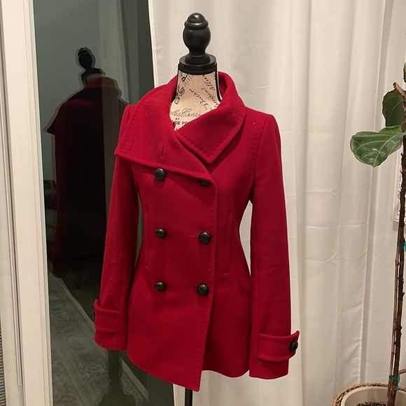 Babaton Red Winter Coat - Picture 4 of 12